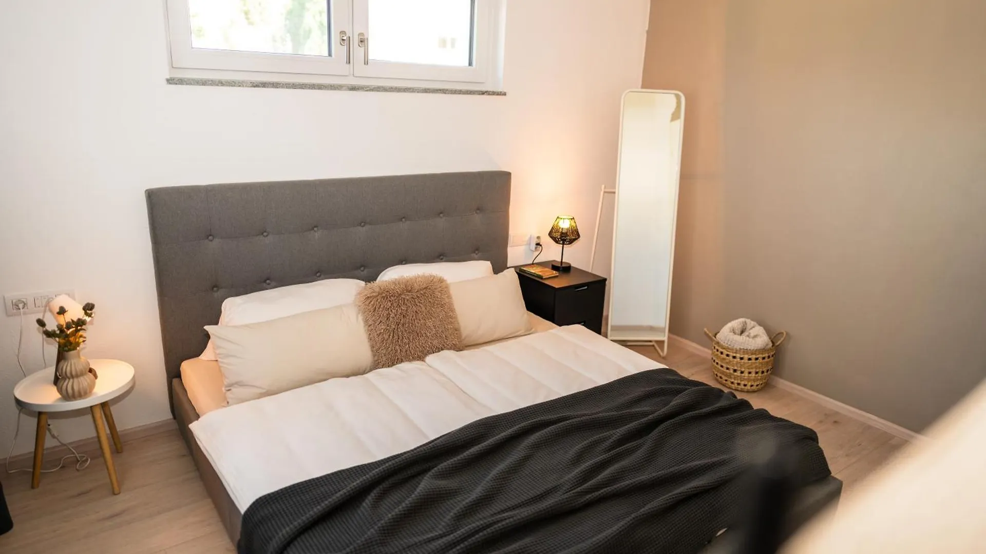 Alp Deluxe - Sauna, Kamin, Terrasse & Mehr Weißenhorn ألمانيا